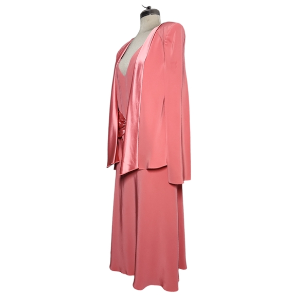 MONTAGE OCCASIONS  Luxury Pink  Formal dress with Jacket  Size 14 - Picture 13 of 16